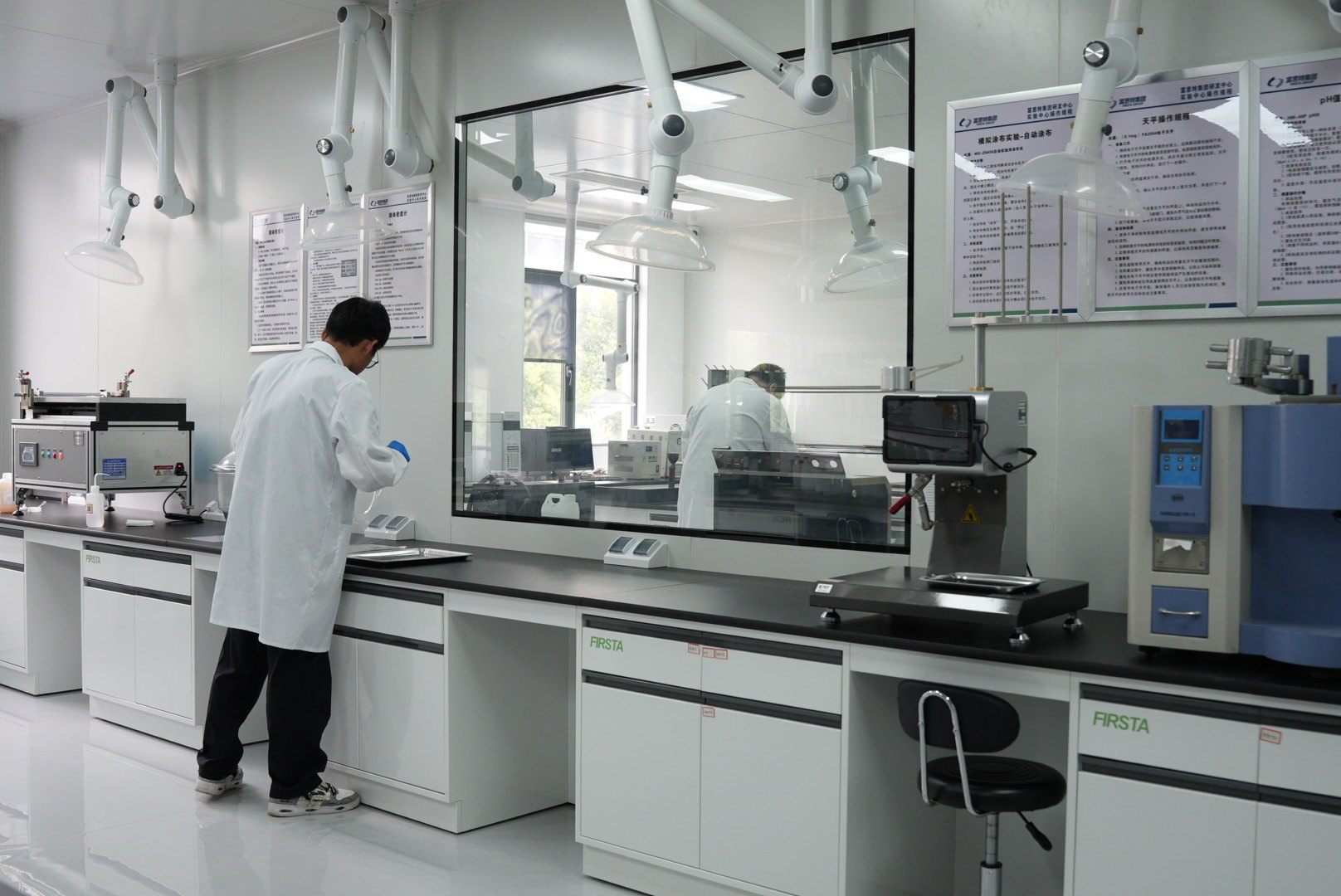Phòng kiểm tra chất lượng FIRSTA